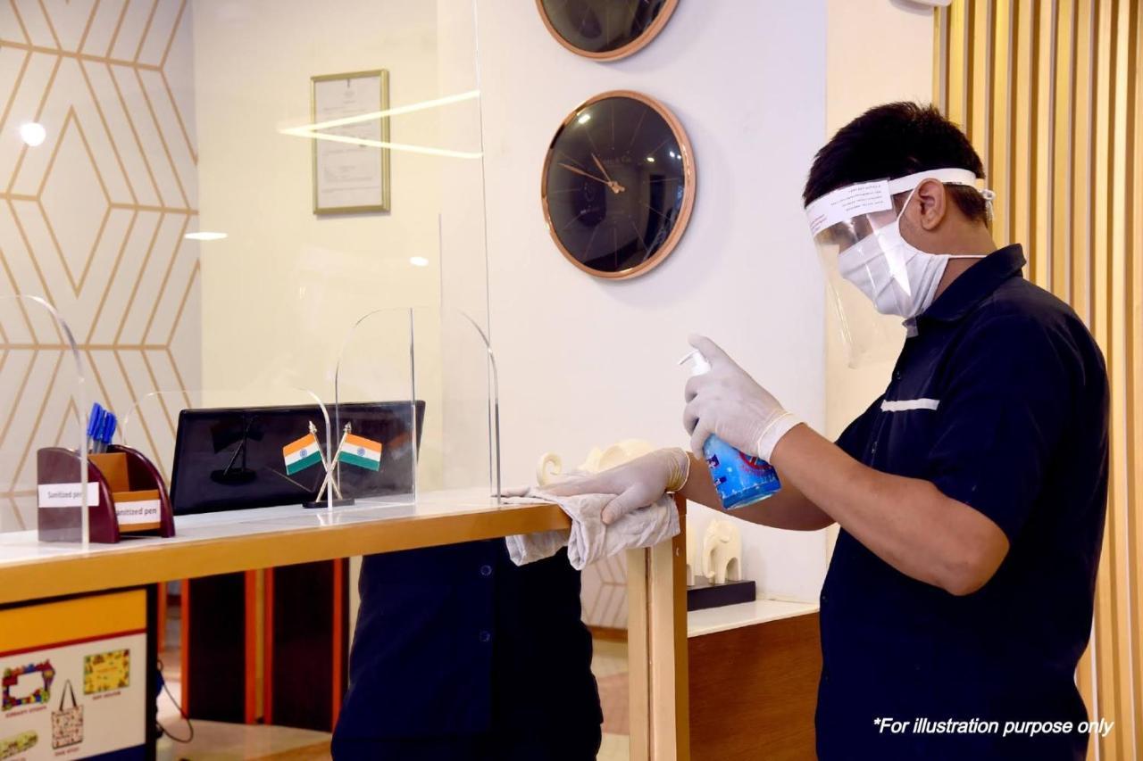 Vaccinated Staff - Capital O 77266 Light House Beach Resort Pangala ภายนอก รูปภาพ